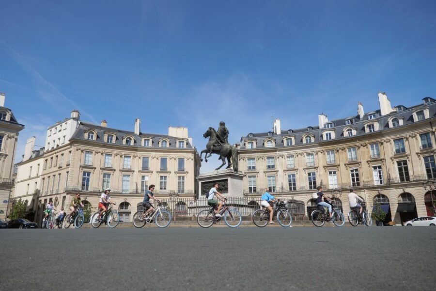Discover Paris by bike - Arènes de Lutèce and the idea that Paris has multiple ages