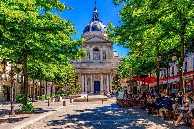 Discover the Latin quarter - Start in Square Samuel Paty and end at Arènes de Lutèce