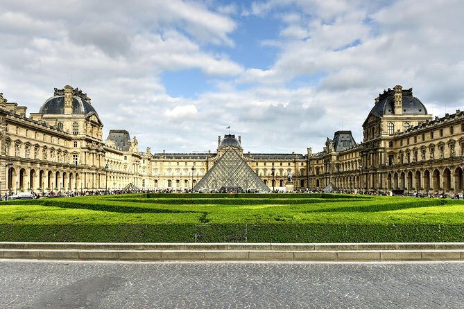 Discover the secrets of the Louvre - Included Ticket, Adult Price, and the Real Value Math