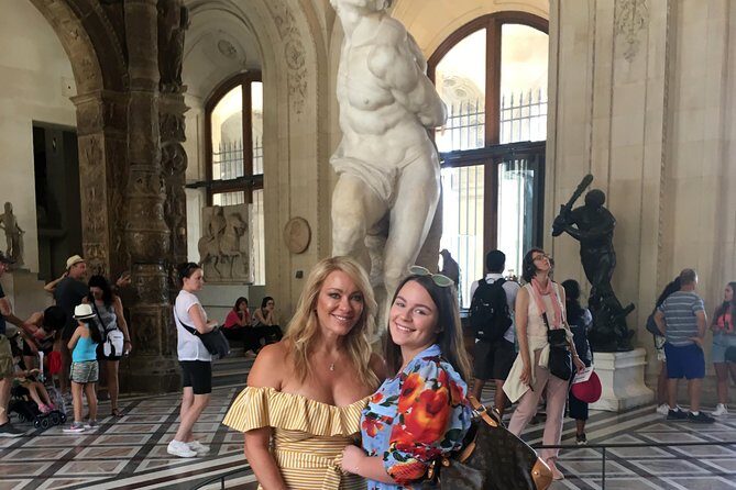 Discover the secrets of the Louvre - What to Bring and How to Prep for a Moderate-Fitness Museum Visit