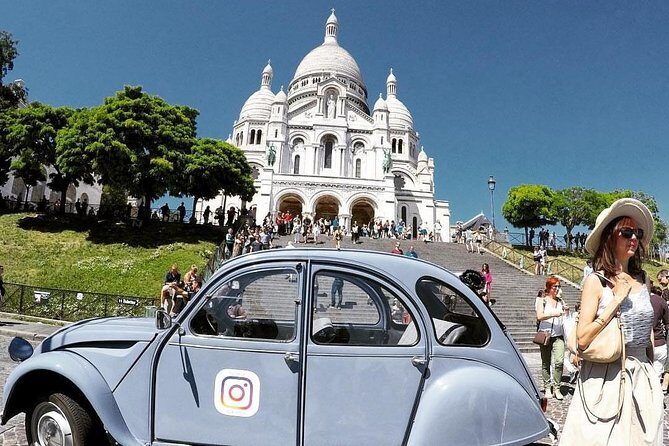 Discovery of Montmartre in a 2CV - 45 min - Sacred Heart and Place du Tertre: Montmartre’s “get it fast” core