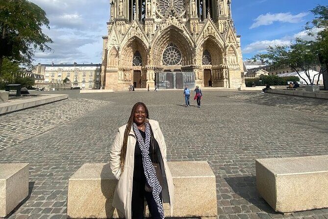 Discovery Tour Reims and Epernay - Epernay Lunch and the Avenue de Champagne Walk