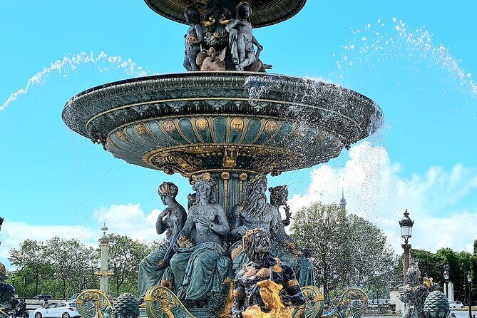 Drawing workshop/creative notebook & cultural walk in the Tuileries - From Place de la Concorde to sketchbook mode