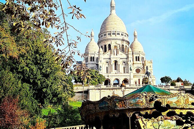 Drawing workshop / creative notebook during an unusual walk in Montmartre - Price and Value: What $94.82 Buys You Here
