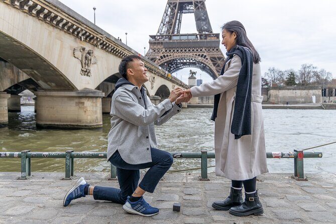 Eiffel and La Seine Photo Shoot - Paris Photographer - The photo deliverables: 200+ original JPGs, fast turnaround, and limits to understand