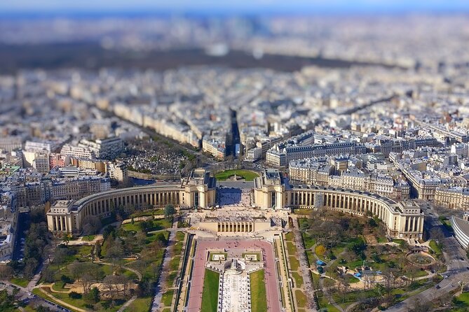 Eiffel Tower Access up to 2nd Floor with Host and Optional Summit - Price and value: what $38.98 buys you (and what it doesn’t)