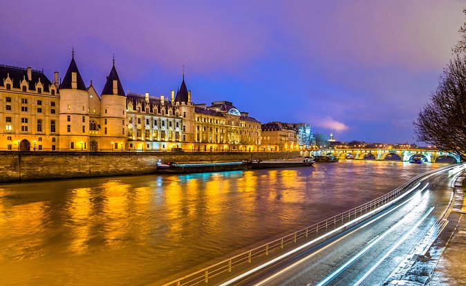 Eiffel Tower and City Tour by Bus with Seine River Cruise Option - How the evening flows: segmented timing, quick transfers, and self-guided reality