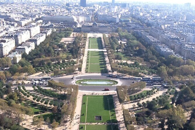 Eiffel Tower Guided Elevator Tour (Top Floor or 2nd Floor Option) - Your time on your own: cafés, photos, and how to use it well