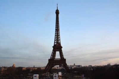 Eiffel Tower Guided Tour by the Stairs up to Second Floor - The climb: history and ironwork as you ascend