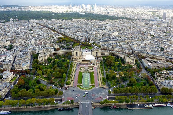 Eiffel Tower Lift Access with Optional Summit and Seine Cruise - Optional summit access: when the upgrade is worth it