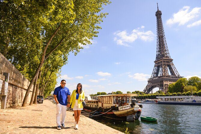 Eiffel Tower Photographer, Professional Photo shoot - Paris - How the Photoshoot Really Works (and Why the Setup Matters)