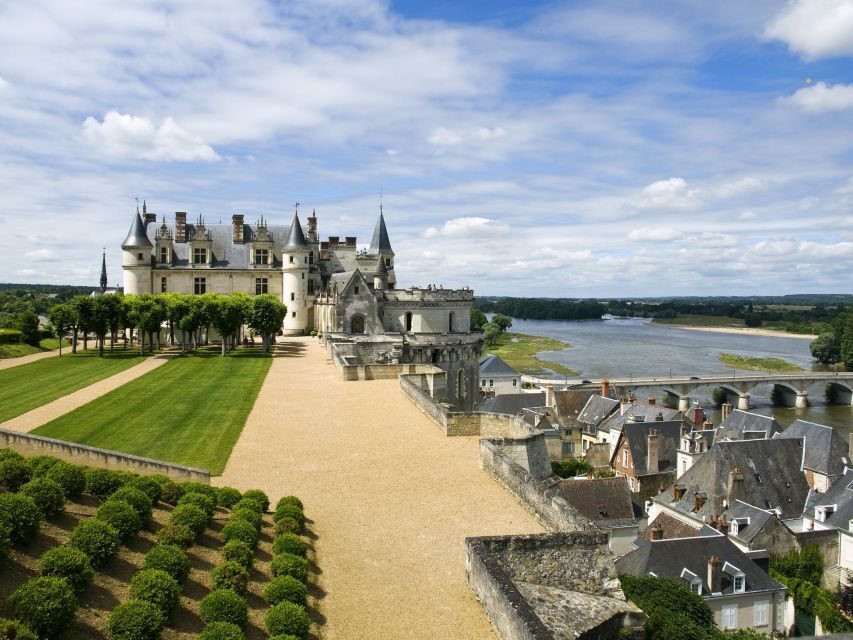Exclusive Wine Day Trip Loire Valley from Paris - Should you book this Loire Valley wine day trip from Paris?