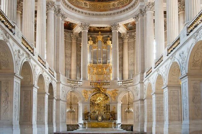Excursion to Versailles by train with entrance to the Palace and Gardens - A morning rail ride that sets the tone for Versailles