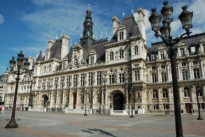 Explore Le Marais like a local - Private walking tour - Starting at Saint-Paul & Saint-Louis Church (99 Rue Saint-Antoine)
