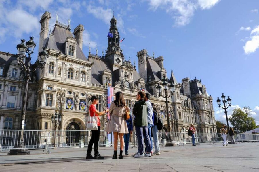 Explore the Marais: Culture, History & Hidden Gems of Paris - Place des Vosges: the classic square you’ll want to linger in