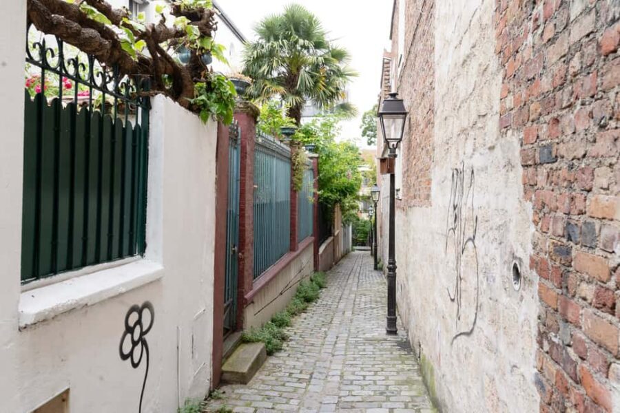 Exploring Belleville: Parisian Culture&Creativity in Motion - Price and Pacing: Is $53 Worth It for a 2-Hour Walk?