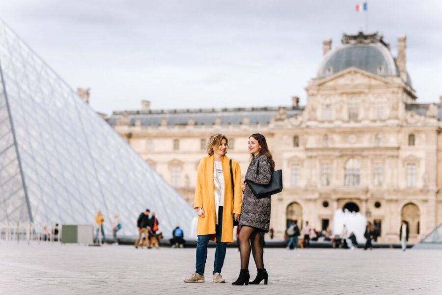 Exploring Paris with a Local: Montmartre to La Seine - From Montmartre toward the Eiffel Tower: seeing the city’s geometry