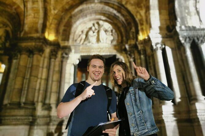 Family escape Game with kids and teens on the Île de la Cité - What the “photographer guide” adds to your experience