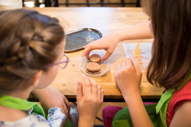 Family experience-Macaron Bakery Class at Galeries Lafayette - Price and value: is $71.04 per person fair for what you get?