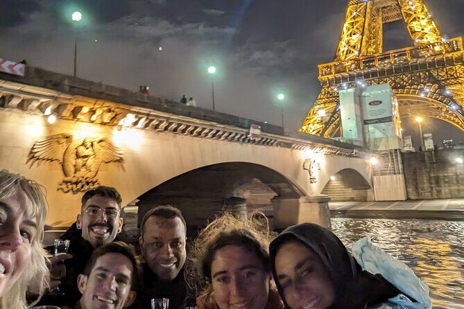First-Day in Paris --Private Day Tour of Iconic Sights + Flavors - Palais de Justice, Pont des Arts, and the Latin Quarter: court stories and love-lock meaning