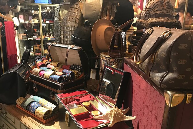 Flea Market Secrets near Montmartre: A Paris Hunt for Treasures - A Smart Way to Shop Saint-Ouen From Montmartre
