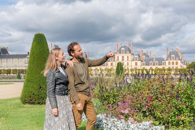 Fontainebleau and Vaux le Vicomte Chateaux Day Trip from Paris - The Dome and Grounds at Vaux-le-Vicomte: Don’t Skip the Outside