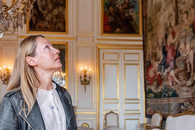 Fontainebleau and Vaux le Vicomte Chateaux Day Trip from Paris - Getting There from Paris: Coach Comfort and Real-World Timing