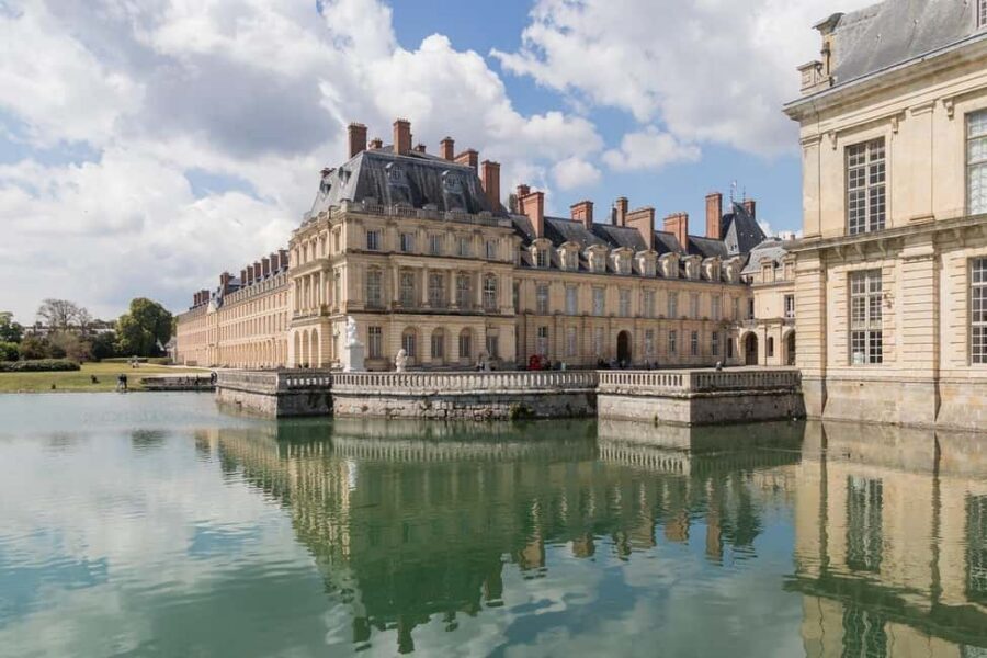 Fontainebleau Castle Private guided tour from Paris - Fontainebleau Castle: what makes it worth a private half-day