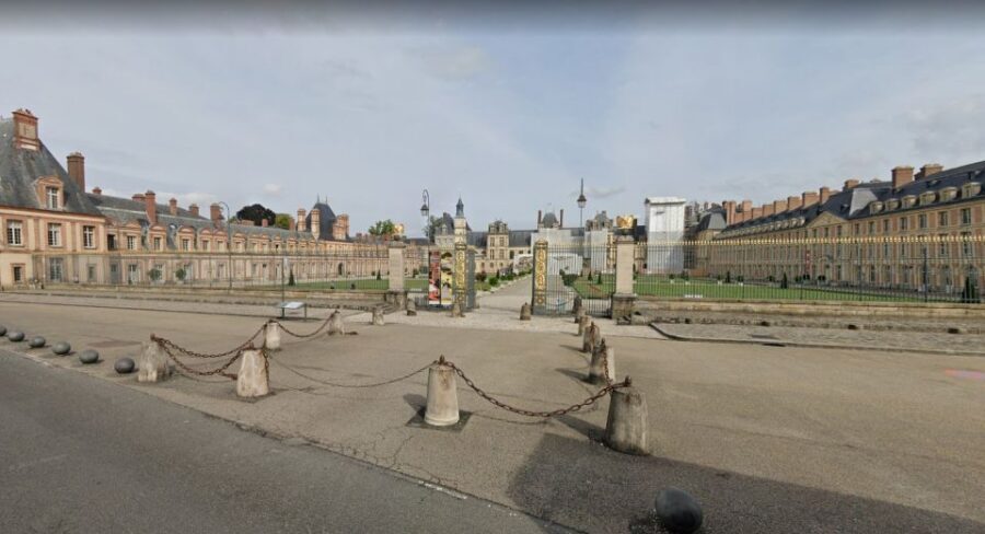Fontainebleau: Palace Private Guided Tour with Ticket - Practical Tips to Make It Go Smoothly
