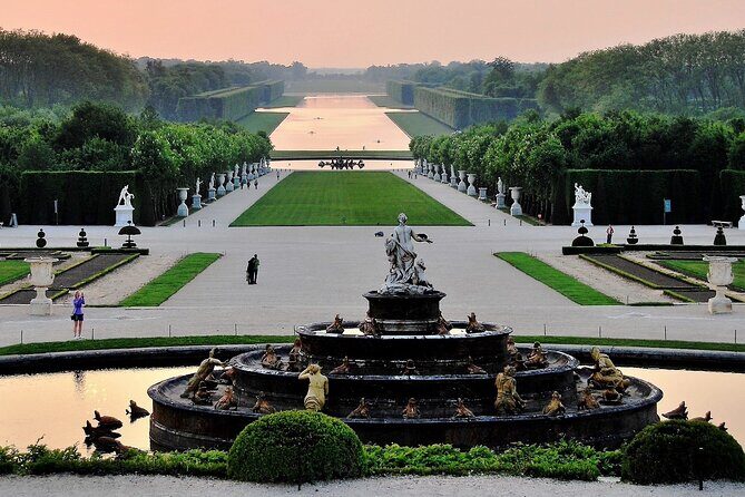 Fontainebleau, Versailles, Trianon Small group from Paris - Key things that make this tour worth your time