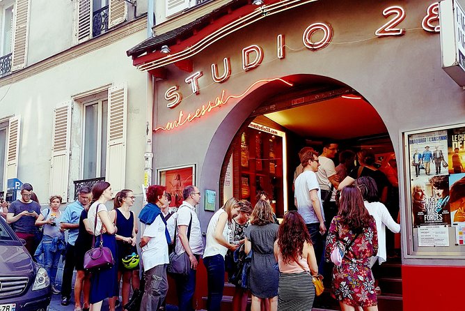 French Films with English Subtitles in Paris - Studio 28 in Montmartre: film vibes before the first frame