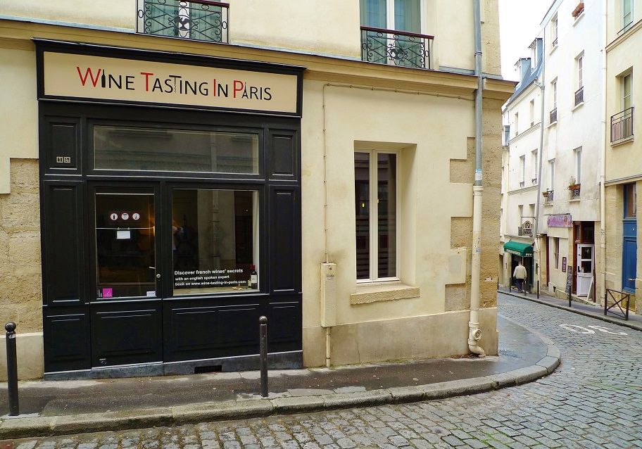 French Wine Tasting Class with a Sommelier - What you’ll taste: champagne, 2 whites, and 3 reds