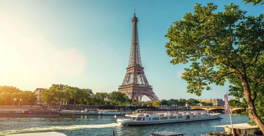 From Le Havre: Private Full-Day Trip to Paris - How the 10-hour schedule feels in real life