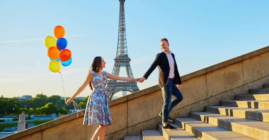 From London: Lunch at Eiffel Tower, Louvre and Notre Dame - Key Points at a Glance