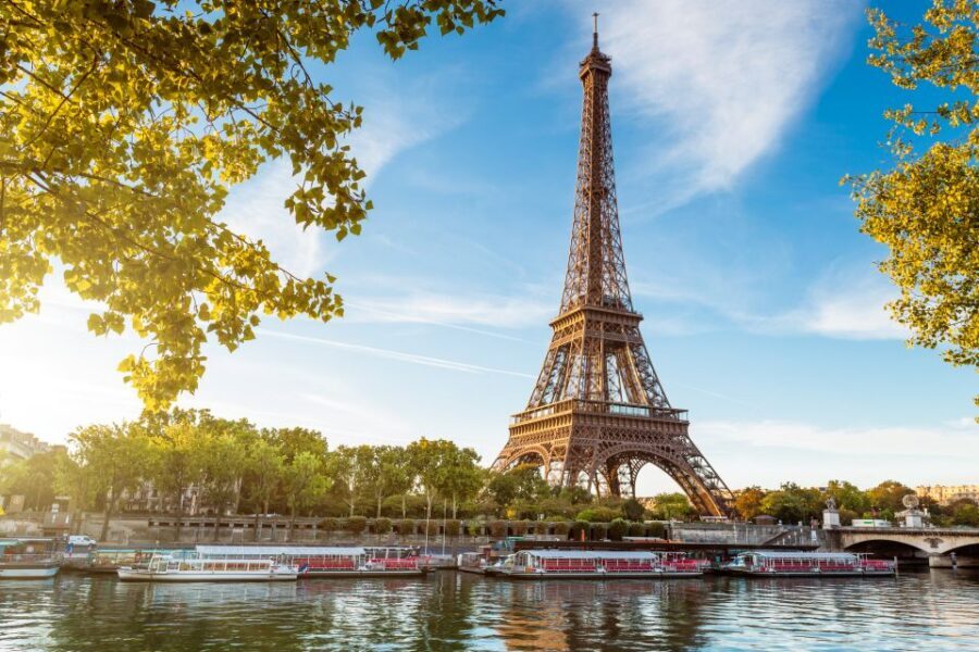From London: Lunch at Eiffel Tower, Louvre and Notre Dame - The Bottom Line: Should You Book This Golden Tours Day Trip?