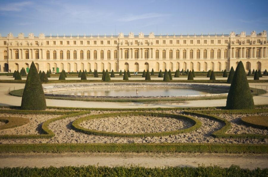 From Paris: Bike Tour to Versailles with Timed Palace Entry - Timed Palace Entry and the Audio Guide Freedom Window