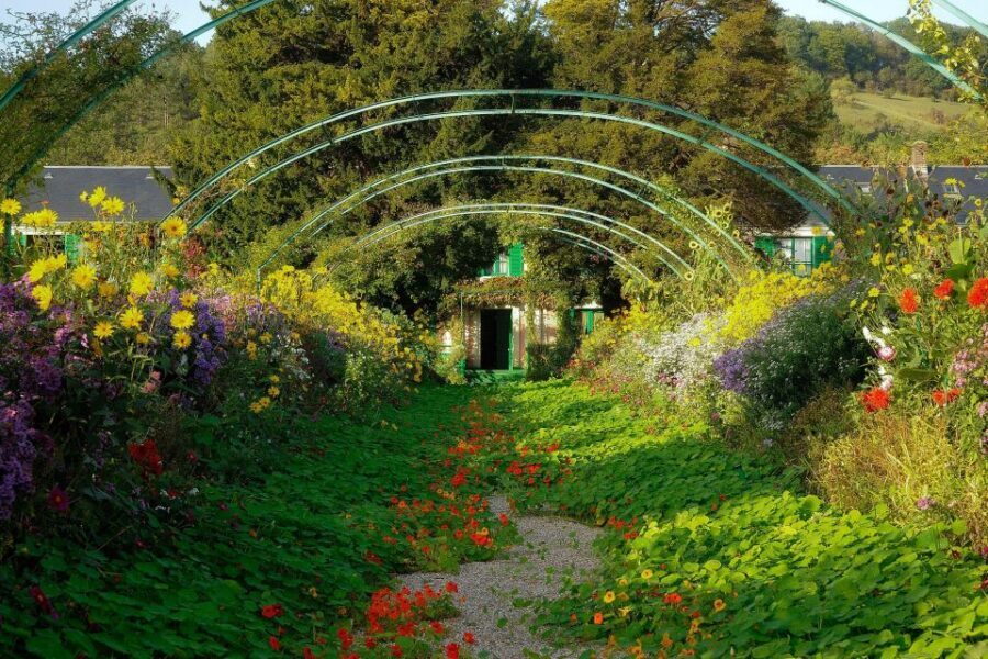 From Paris: Giverny & Monet’s House Skip-the-Line Tour - Price and value: why $222 can feel fair or frustrating