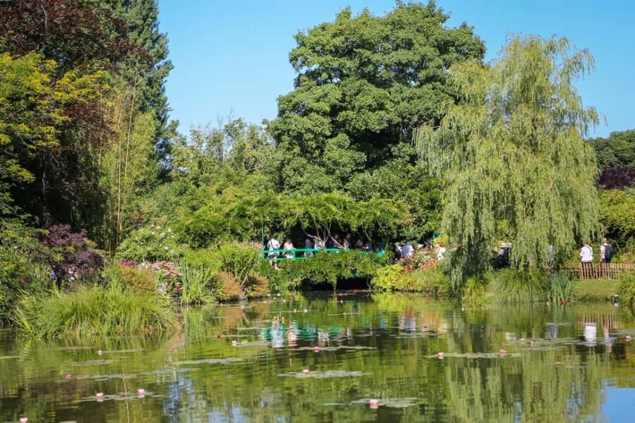 From Paris: Monet Impressionism Tour to Giverny by Minibus - Minibus comfort, pickup timing, and the real-world logistics
