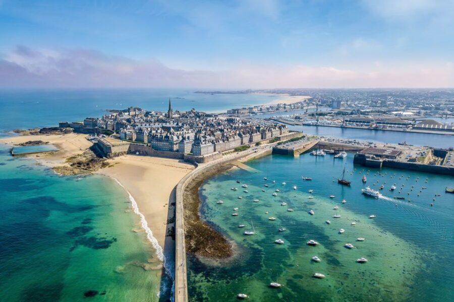 From Paris: Normandy Landing Beaches D-Day Tour by Minibus - A Full-Day D-Day Route That Actually Makes Sense