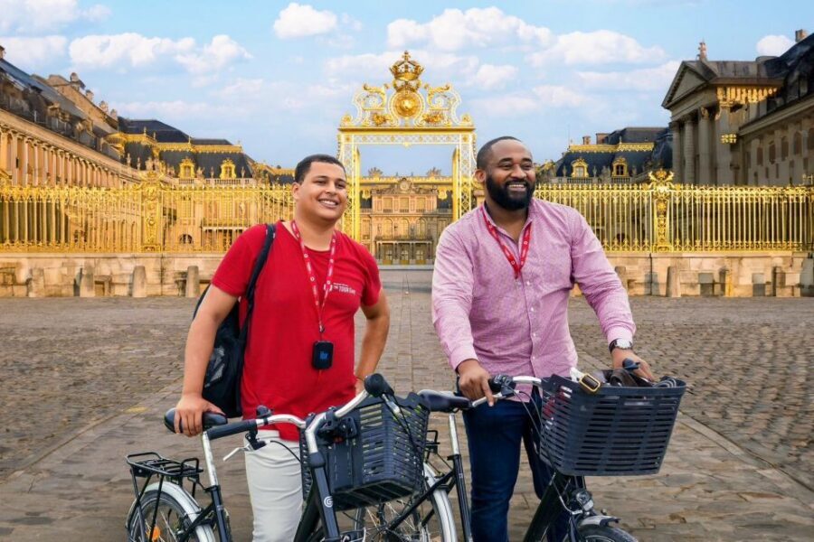 From Paris: Versailles Bike Tour with Gardens & Palace Entry - Getting to the start: the Javel-André Citroën meet-up (and what to look for)