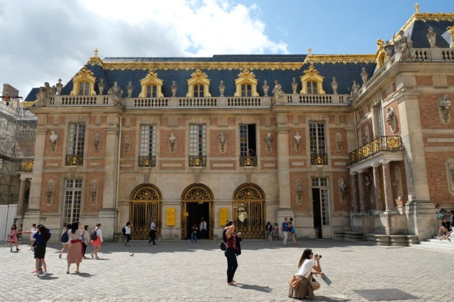 From Paris: Versailles Palace and Gardens Guided Day Trip - Should You Book This Versailles Guided Day Trip?