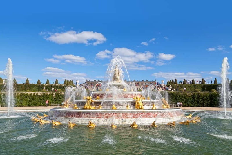From Paris: Versailles Palace Guided Tour with Bus Transfers - Getting to the meeting point: Notre-Dame de Compassion in Paris