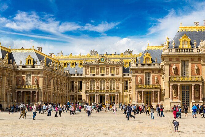 From Paris: Versailles Timed Entry Tickets & Gardens Access - Garden access: upgrading your Versailles day (and managing expectations)