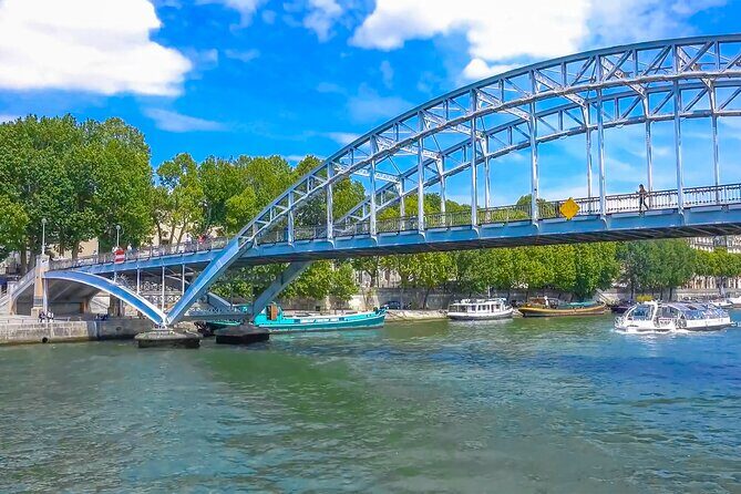 Full Day Paris City Pass: 50 Museums, Unlimited Hop On/Off Cruise - Jardin des plantes and Batobus Station: a calmer break in the middle