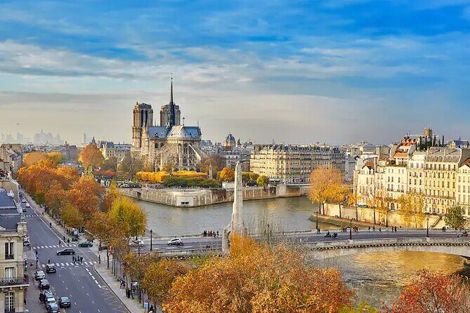 Full-Day Private Tour in Paris with Driver Sightseeing tour - The Louvre Palace, Pantheon, and Paris’s Big Architecture from Street Level