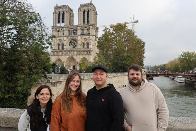 Full Day Private Tour of Paris in a Van with photoshoot included - A Private Van Day That Lets You See Paris Without the Guesswork