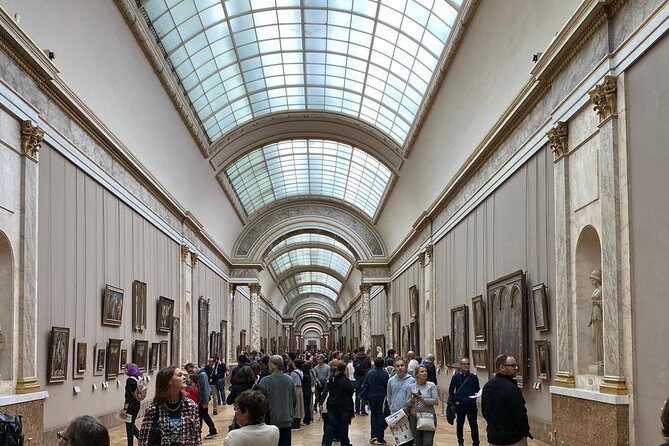 Full Day Private Tour of Paris - Sedan Car - The Value Sweet Spot: First Day, Short Layover, or Family Logistics