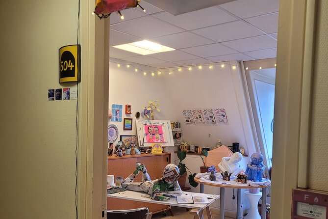 Fun Painting Class in a Professional Art Studio with a View - Price and Value: What $40.71 Buys You
