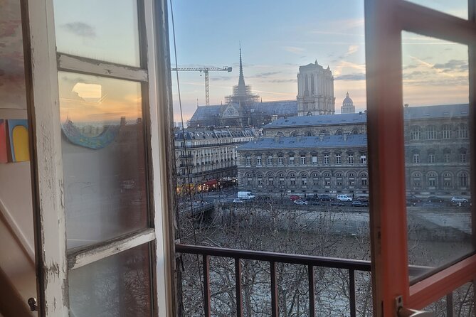 Fun Painting Class in a Professional Art Studio with a View - The View Helps You Paint: Why This Studio Setup Works