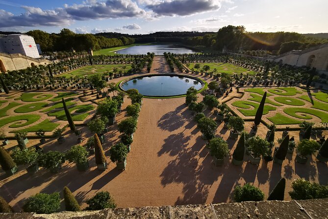 Giverny and Versailles Full Day Private Guided Tour wih Hotel Pickup - Should You Book This Private Versailles and Giverny Tour?